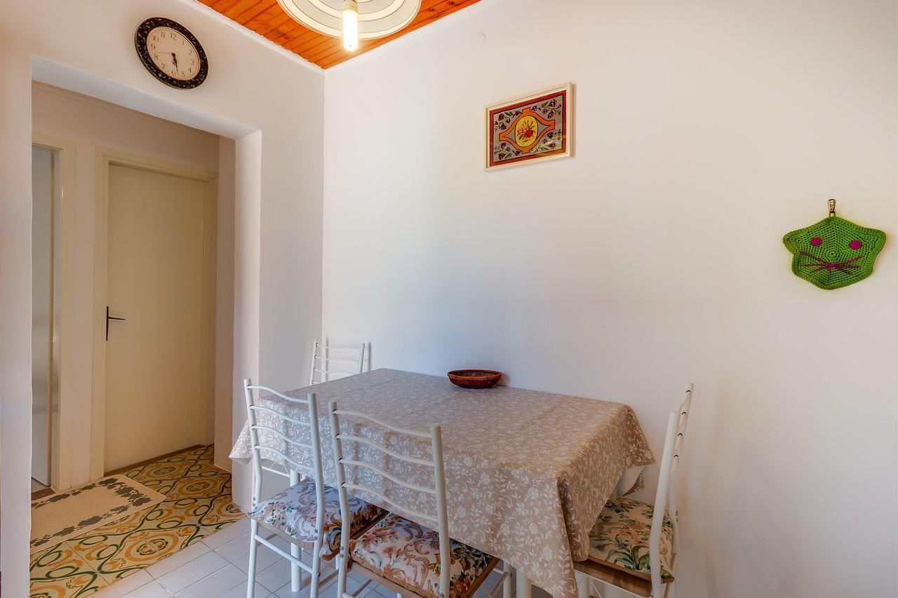 Apartments Ivna Вели-Лошинь Экстерьер фото